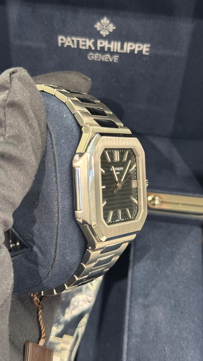 Patek Philippe Cubitus - 45 MM - Steel - Green Dial - 5821/1A-001
