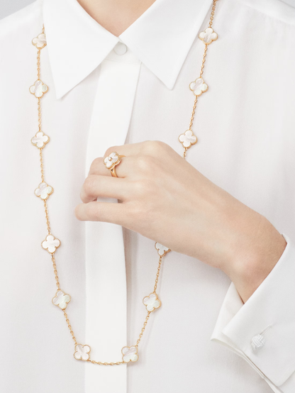 Van Cleef &amp; Arpels Vintage Alhambra Long Necklace - 18k Yellow Gold - MoP - 20 Motifs - VCARA42100