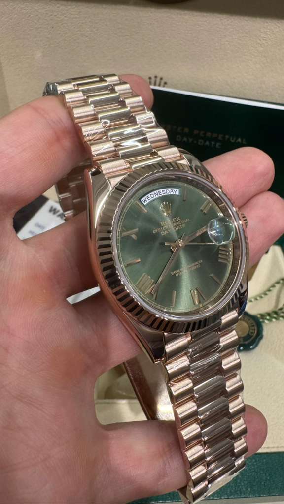 Rolex Presidential Everose Gold Day-Date 40MM - President Bracelet Watch - Olive Roman Dial - 228235-0025