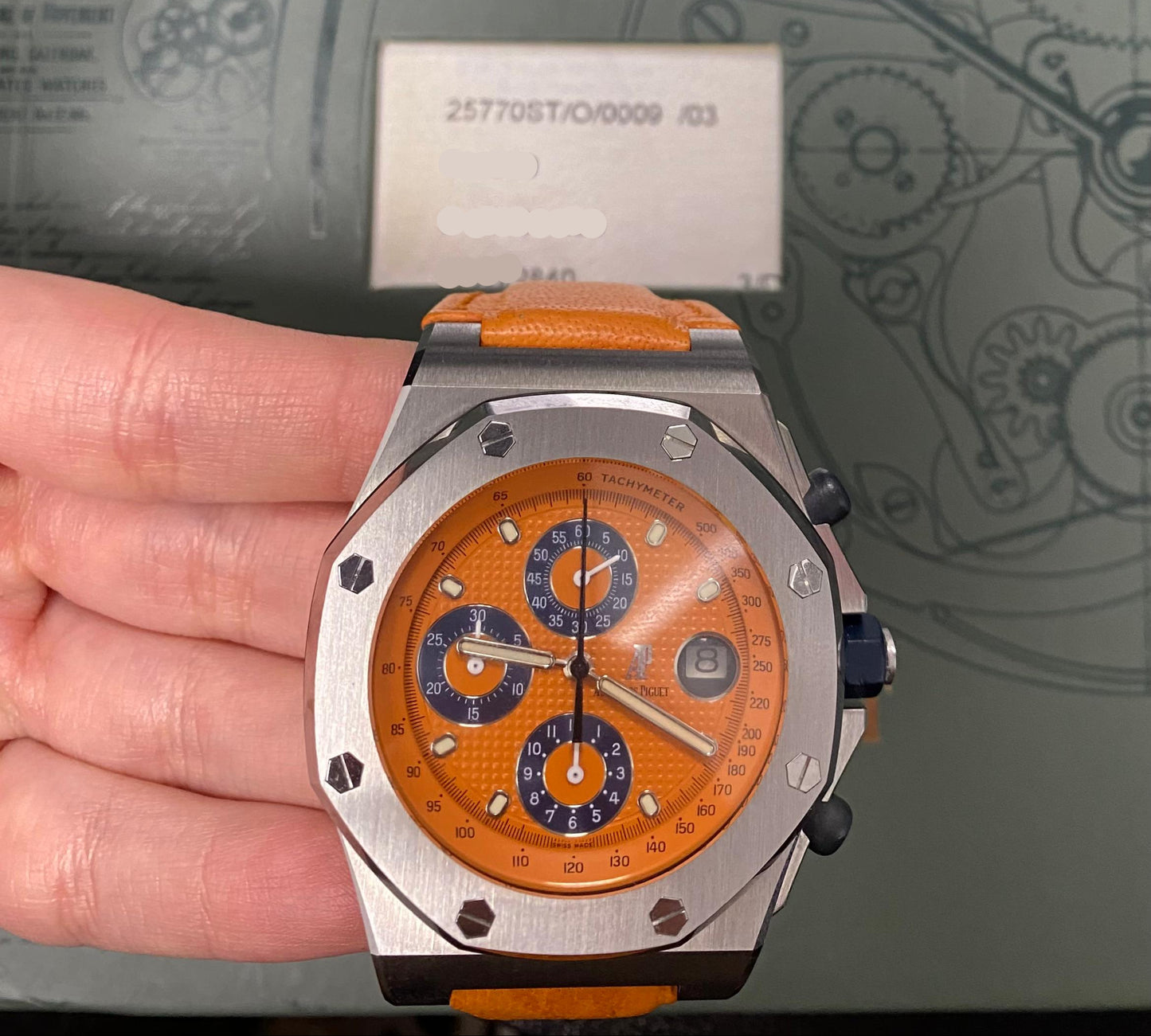 Audemars Piguet - Royal Oak Offshore - Chronograph - 42 MM - Steel - Orange Dial - 25770ST.O.0009.03