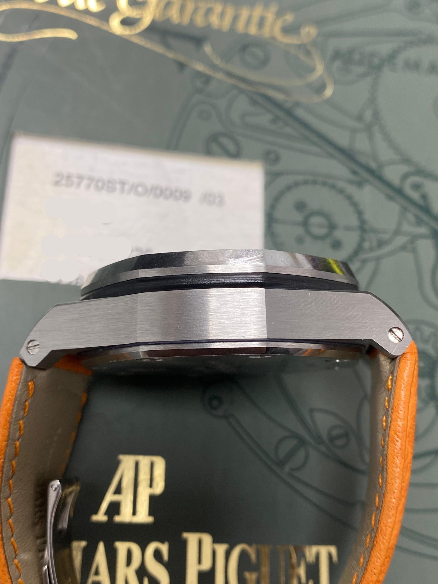 Audemars Piguet - Royal Oak Offshore - Chronograph - 42 MM - Steel - Orange Dial - 25770ST.O.0009.03