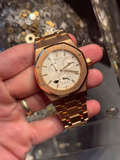 Audemars Piguet - Royal Oak Dual Time - 39 MM - Rose Gold - Converted Bracelet - 26120OR.OO.D088CR.01