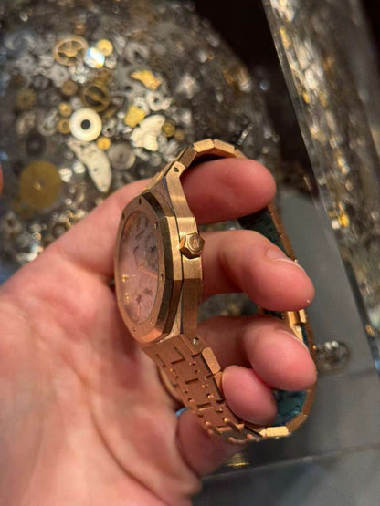 Audemars Piguet - Royal Oak Dual Time - 39 MM - Rose Gold - Converted Bracelet - 26120OR.OO.D088CR.01