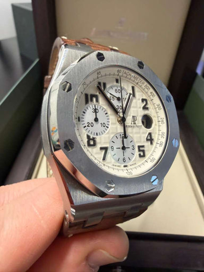 Audemars Piguet - Royal Oak Offshore - 42 MM - Steel - Chronograph - 26170ST.OO.D091CR.01