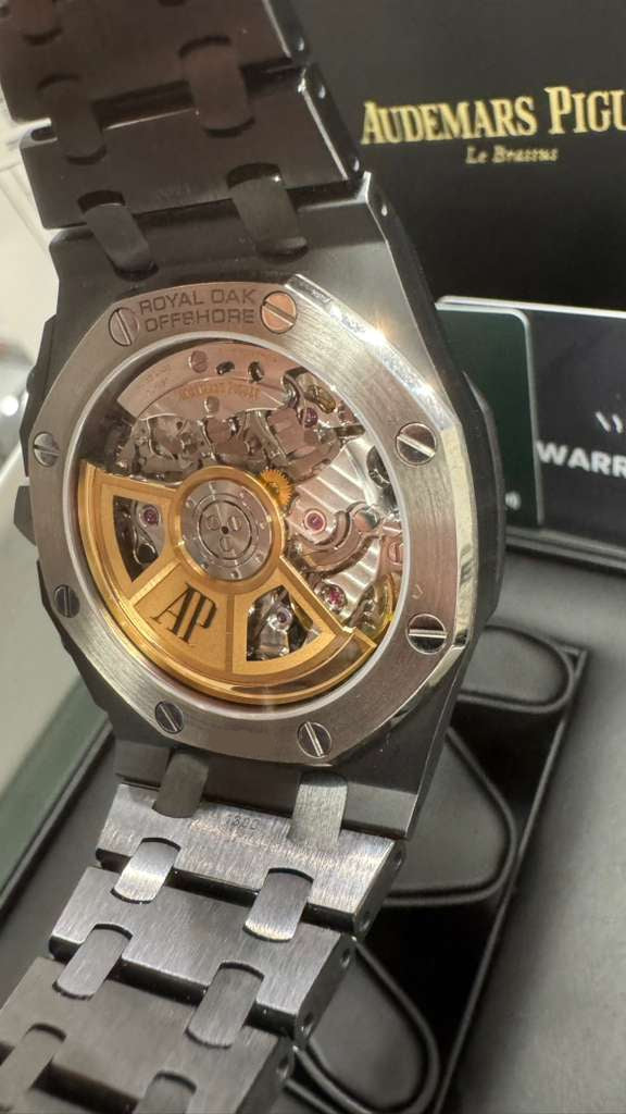 Audemars Piguet Royal Oak Offshore Selfwinding Chronograph Black Ceramic 42 MM - Black Rubber Bracelet - Black Dial - 26238CE.OO.1300CE.01