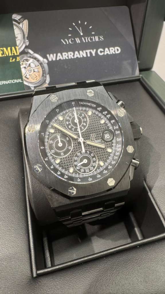 Audemars Piguet Royal Oak Offshore Selfwinding Chronograph Black Ceramic 42 MM - Black Rubber Bracelet - Black Dial - 26238CE.OO.1300CE.01
