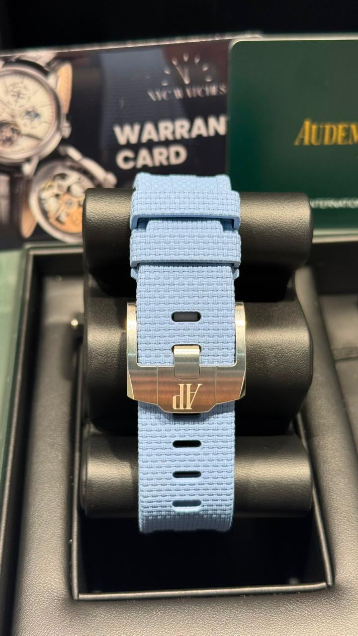 Audemars Piguet Royal Oak Offshore Stainless Steel Selfwinding Chronograph 42 MM - Blue Rubber Strap - Blue Dial - 26238ST.OO.A340CA.01