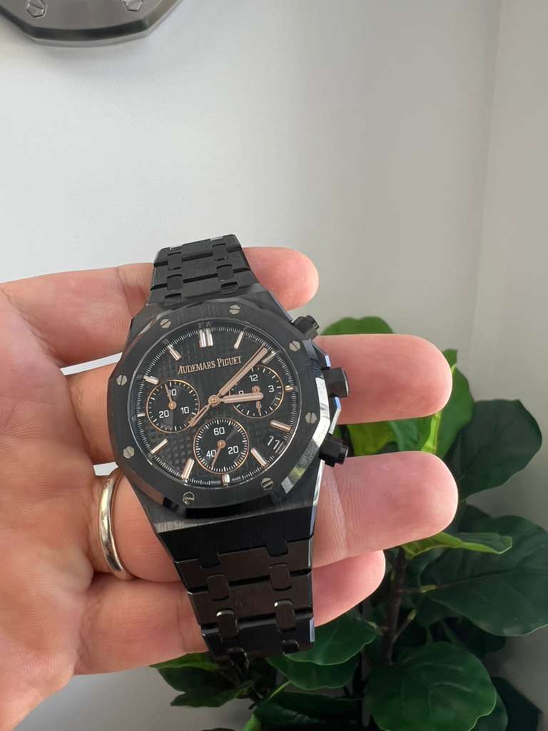 Audemars Piguet Royal Oak Selfwinding Chronograph 41 MM - Black Ceramic Bracelet - Black Dial - 26240CE.OO.1225CE.02
