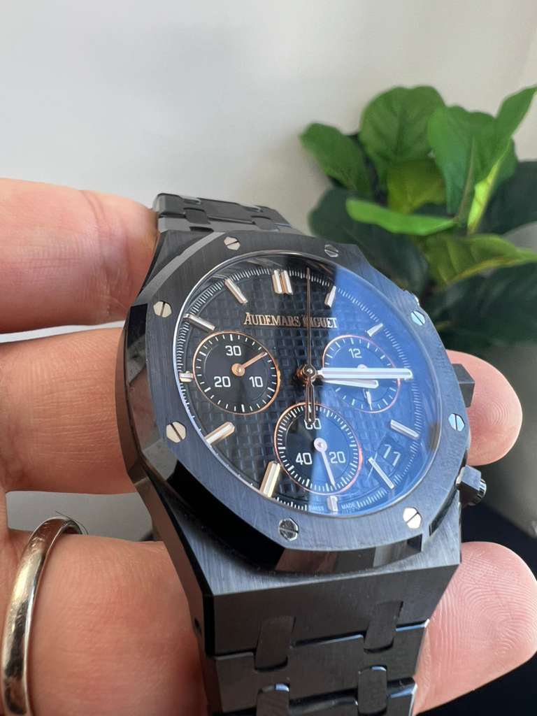 Audemars Piguet Royal Oak Selfwinding Chronograph 41 MM - Black Ceramic Bracelet - Black Dial - 26240CE.OO.1225CE.02
