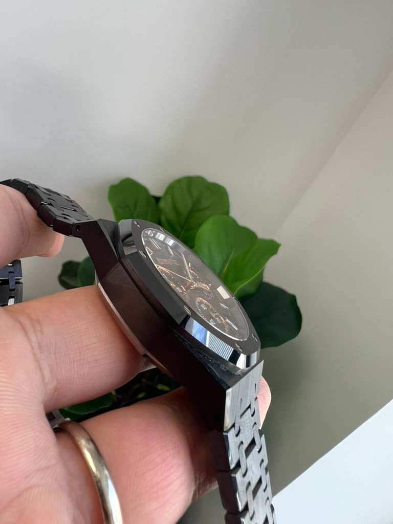 Audemars Piguet Royal Oak Selfwinding Chronograph 41 MM - Black Ceramic Bracelet - Black Dial - 26240CE.OO.1225CE.02