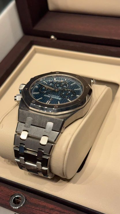 Audemars Piguet - Royal Oak - 41 MM - Steel - 26320ST.OO.1220ST.03