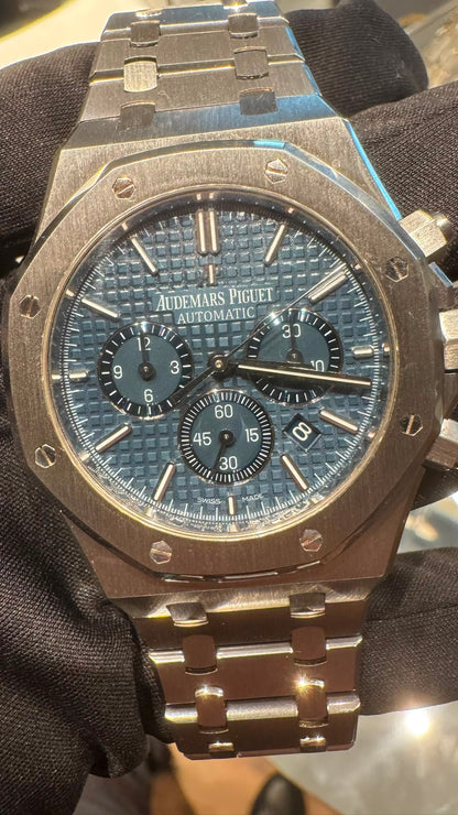 Audemars Piguet - Royal Oak - 41 MM - Steel - 26320ST.OO.1220ST.03