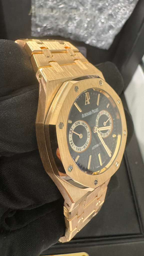 Audemars Piguet - Royal Oak - 39 MM - Rose Gold - Converted Bracelet - 26330OR.OO.D088CR.01 RG