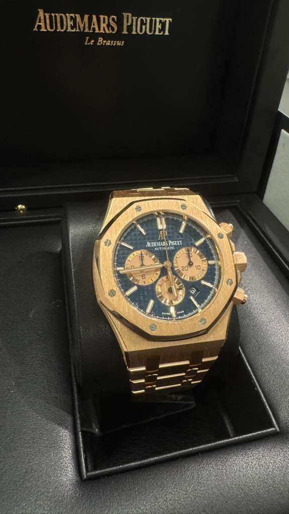 Audemars Piguet - Royal Oak - 41 MM - Rose Gold - 26331OR.OO.1220OR.01
