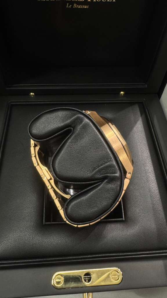 Audemars Piguet - Royal Oak - 41 MM - Rose Gold - 26331OR.OO.1220OR.01