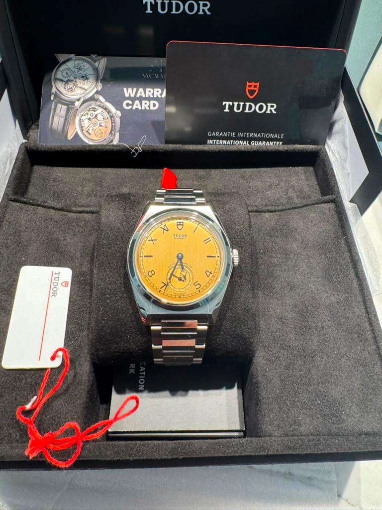 Tudor Monarch - 39 MM - Stainless Steel Dark Champagne Dial - 2639W1A0U