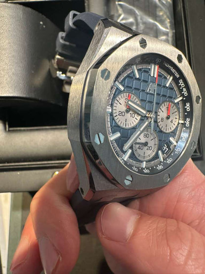 Audemars Piguet Royal Oak Offshore Titanium Selfwinding Chronograph 43 MM - Blue Rubber Strap - Blue Dial - 26420TI.OO.A027CA.01