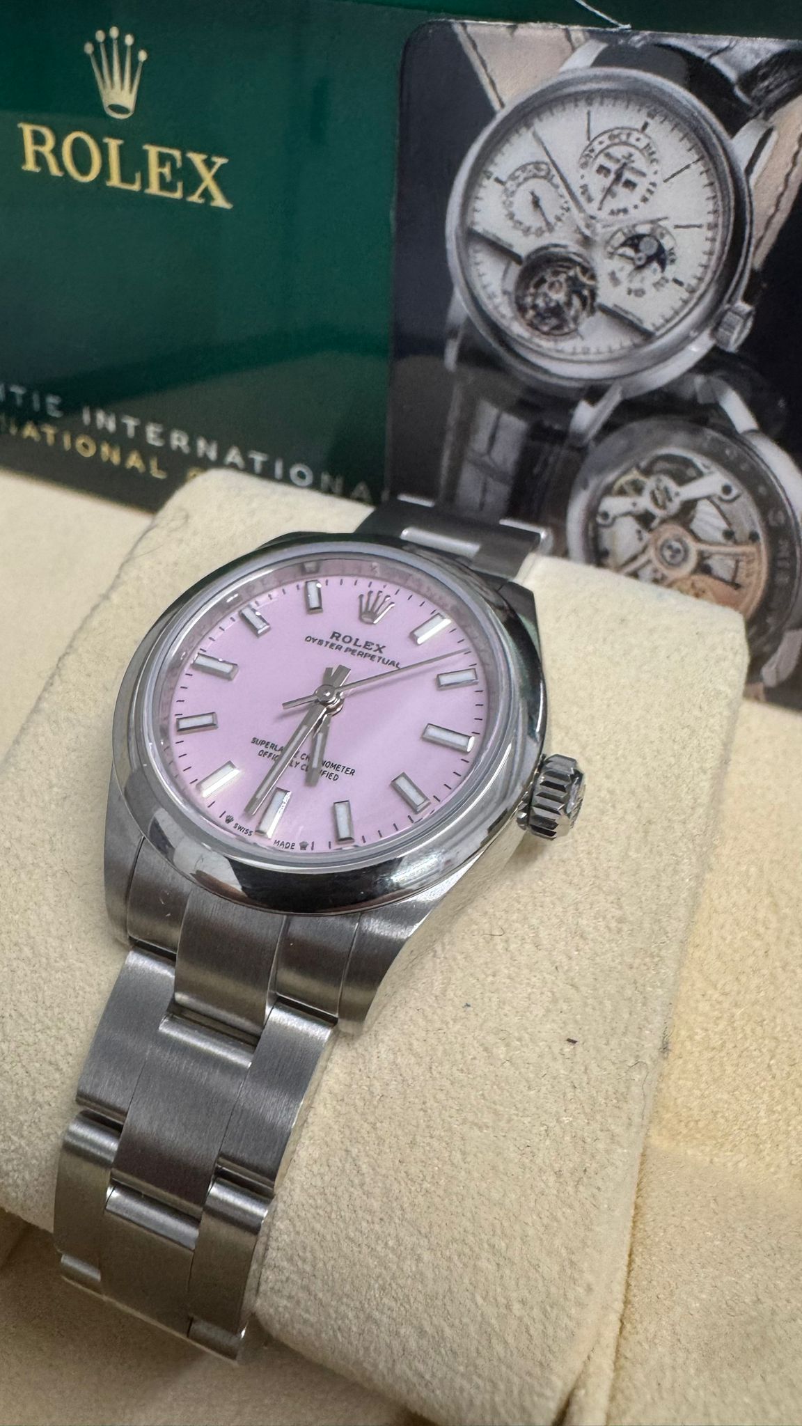Rolex Oyster Perpetual - Stainless Steel - 28 MM - Oyster Bracelet - Candy Pink Dial - 276200-0009