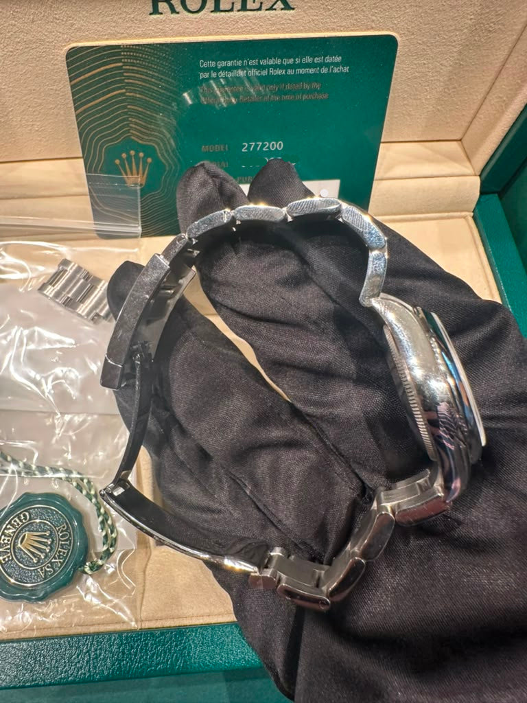 Rolex Stainless Steel Oyster Perpetual no date Watch - 31 MM - Oyster Bracelet - Green Dial - 277200-0006