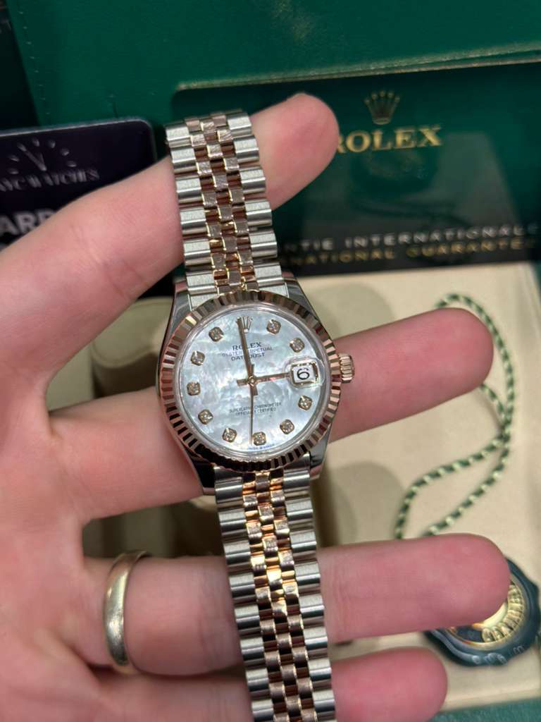 Rolex Steel and Everose Gold Datejust - 31 MM - Jubilee Bracelet - Fluted Bezel - White Mother-Of-Pearl Diamond Dial - 278271-0026