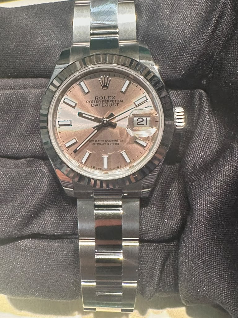 Rolex - Lady-Datejust - 28 MM - Oystersteel and White Gold - Pink Index Dial - Fluted Bezel - Oyster Bracelet - 279174-0002