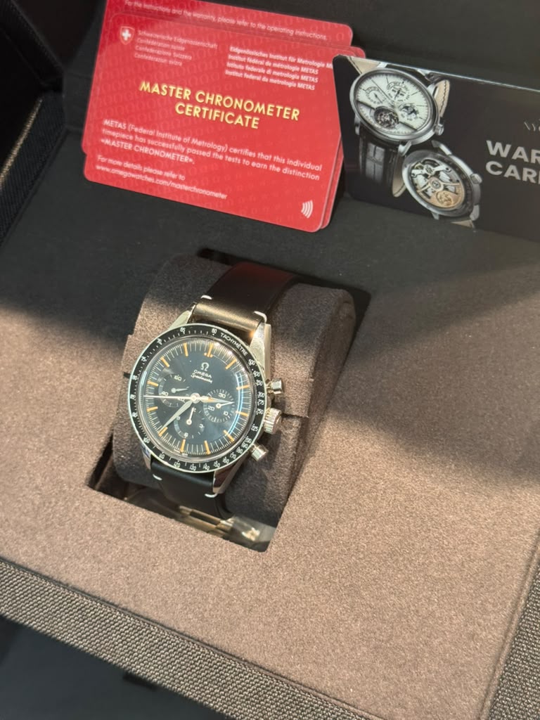Omega FIRST Omega in Space Speedmaster - Stainless Steel - 39.7 MM - Leather Strap - Black Dial - 310.32.40.50.06.001