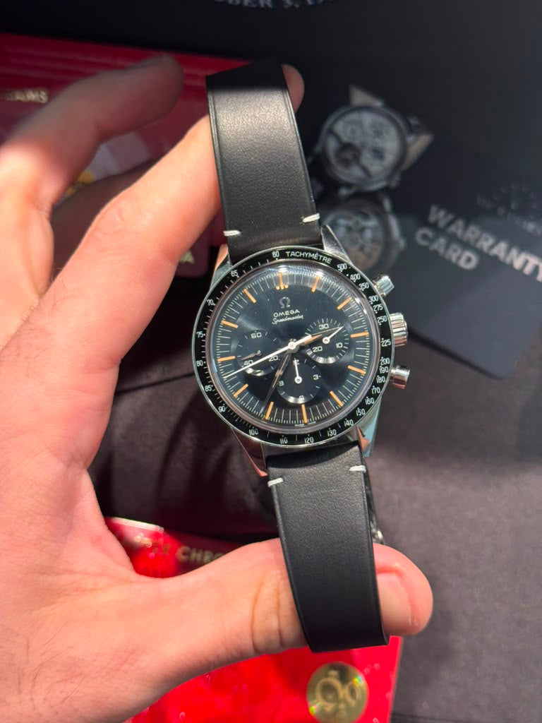 Omega FIRST Omega in Space Speedmaster - Stainless Steel - 39.7 MM - Leather Strap - Black Dial - 310.32.40.50.06.001