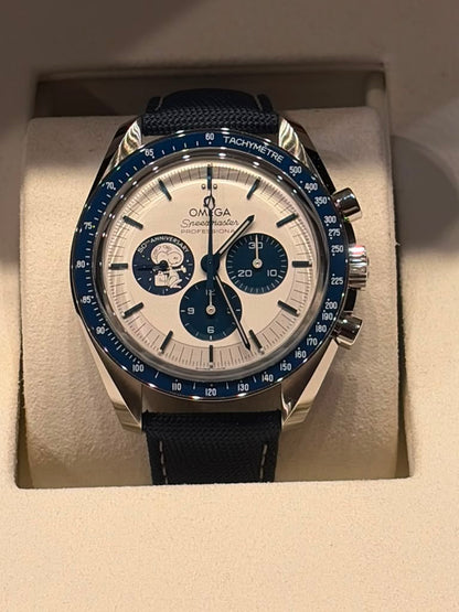 Omega Speedmaster "Silver Snoopy Award" 50th Anniversary Stainless Steel 42 MM - Coated Nylon Fabric Bracelet - Silver Dial - 310.32.42.50.02.001