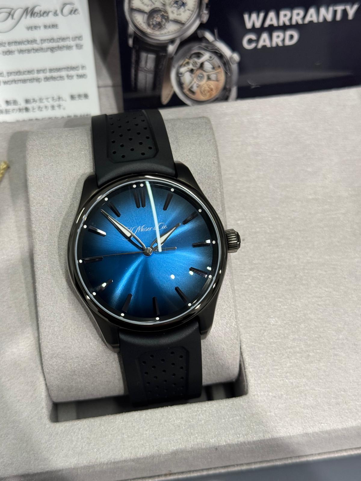 H. Moser & Cie Pioneer Centre Seconds Coated Stainless Steel 43 MM - Black Rubber Strap - Blue Dial - Black Rubber Strap 3200-1205