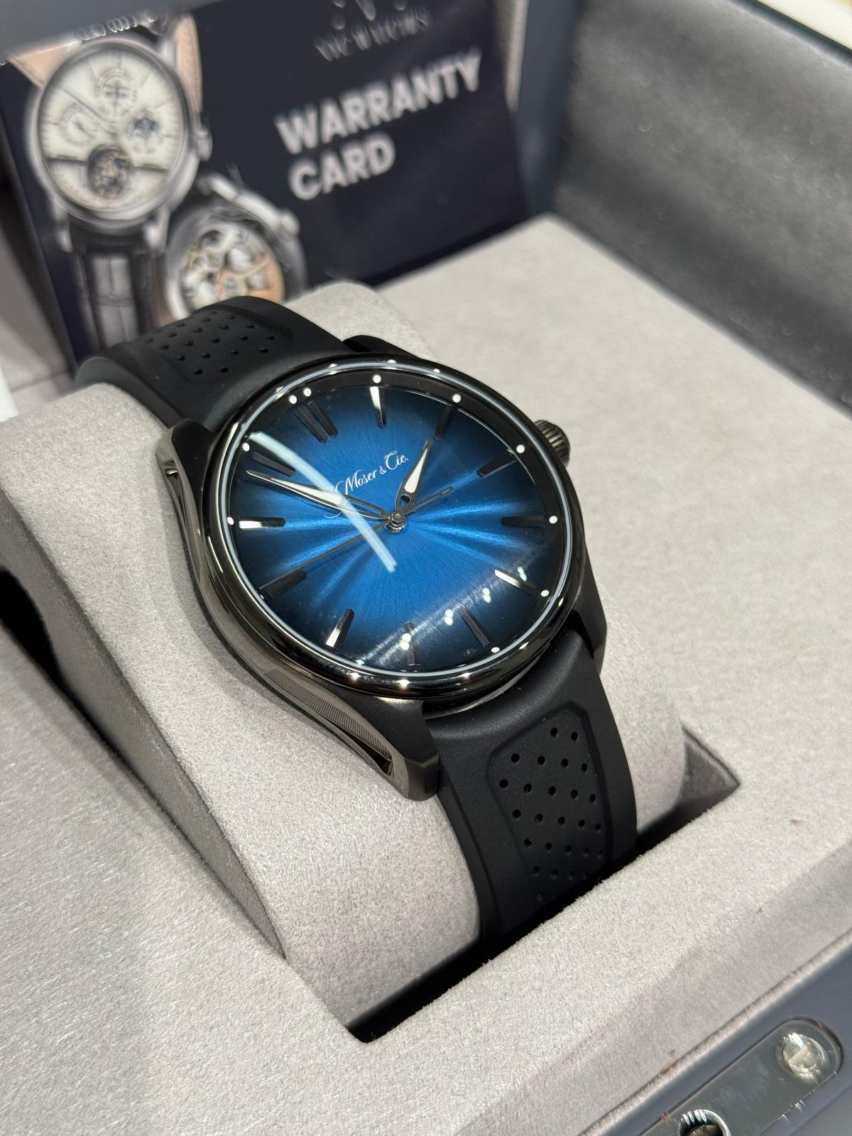 H. Moser & Cie Pioneer Centre Seconds Coated Stainless Steel 43 MM - Black Rubber Strap - Blue Dial - Black Rubber Strap 3200-1205