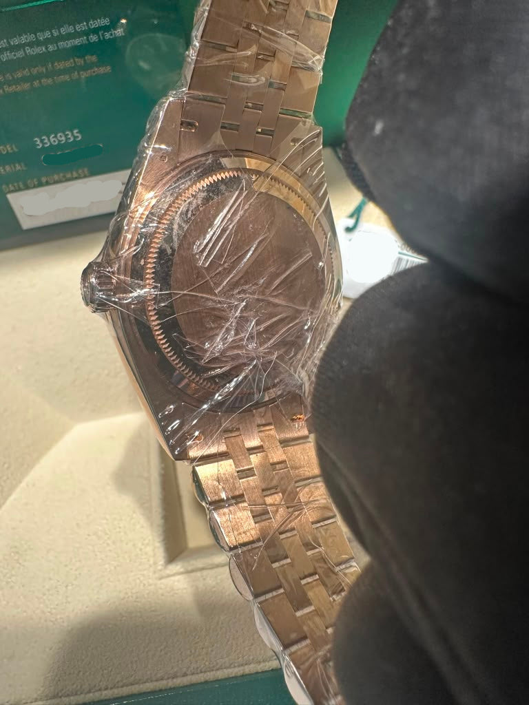 Rolex Sky Dweller - 42 MM - Rose Gold - Blue Dial - 336935-0005