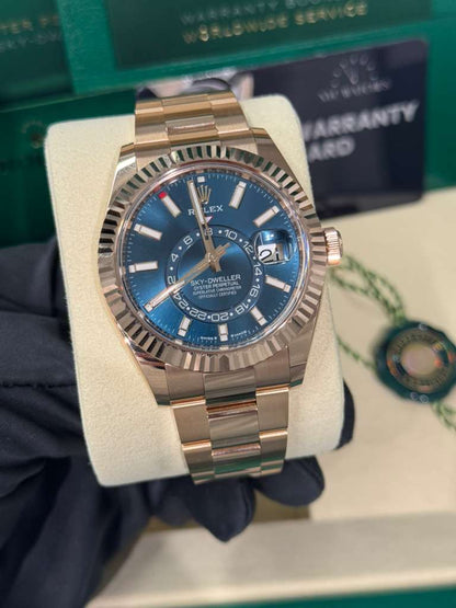 Rolex Sky Dweller - 42 MM - Rose Gold - 336935-0001