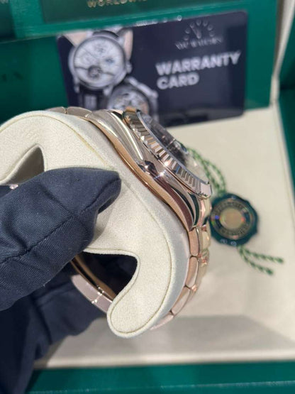 Rolex Sky Dweller - 42 MM - Rose Gold - 336935-0001