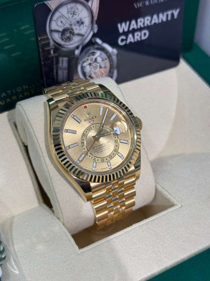 Rolex Sky Dweller - 42 MM - Yellow Gold - Champagne Dial - 336938-0004