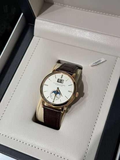A.Lange & Söhne Saxonia Moonphase - 40 MM - Rose Gold - Silver Dial - 384.032