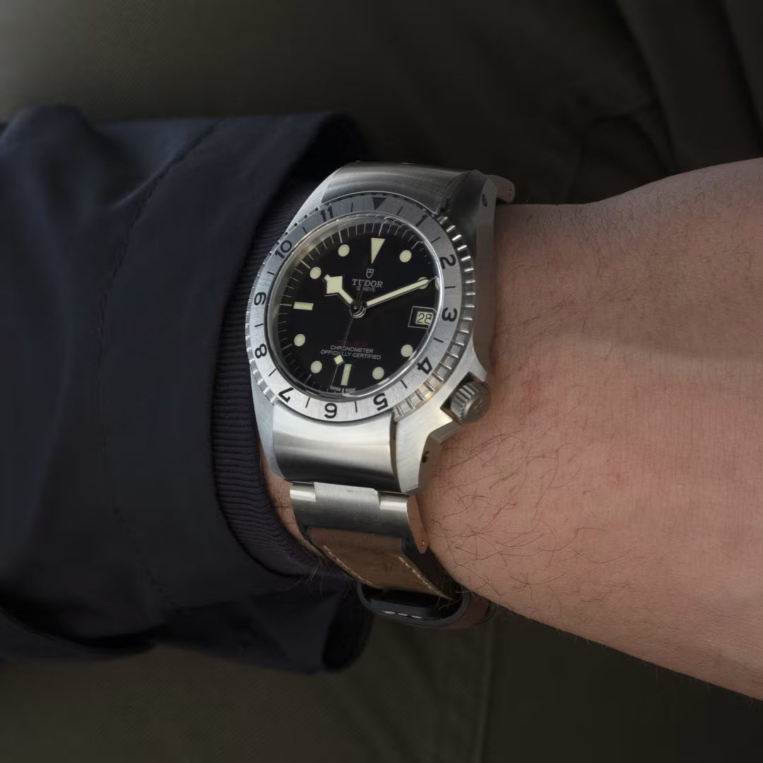 Tudor Black Bay P01 - 42 MM - Stainless Steel - Black Dial - M70150-0001