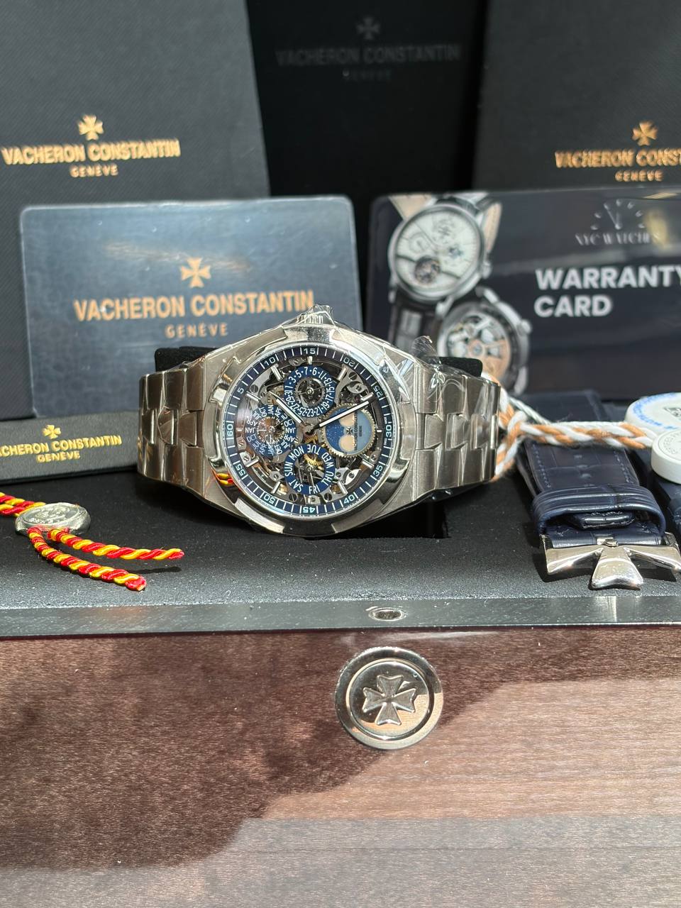 Vacheron Constantin Overseas Perpetual White Gold 41.5 mm - White Gold- Skeleton Dial - 4300V/120G-B946