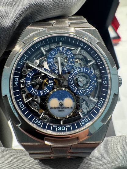 Vacheron Constantin Overseas Perpetual White Gold 41.5 mm - White Gold- Skeleton Dial - 4300V/120G-B946