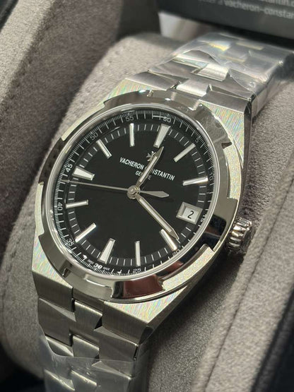 Vacheron Constantin Overseas Stainless Steel 41 MM - Stainless Steel Bracelet - Black Dial - 4520V/210A-B483