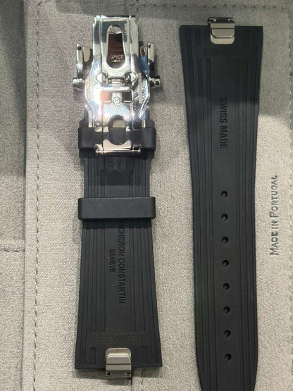 Vacheron Constantin Overseas Stainless Steel 41 MM - Stainless Steel Bracelet - Black Dial - 4520V/210A-B483