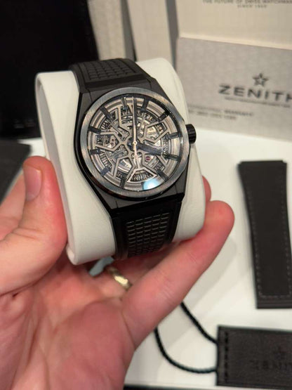 Zenith DEFY Classic - 41 MM - Black Ceramic - Skeleton Dial - Black Rubber Strap - 49.9000.670/77.R782