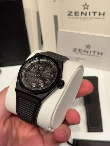Zenith DEFY Classic - 41 MM - Black Ceramic - Skeleton Dial - Black Rubber Strap - 49.9000.670/77.R782
