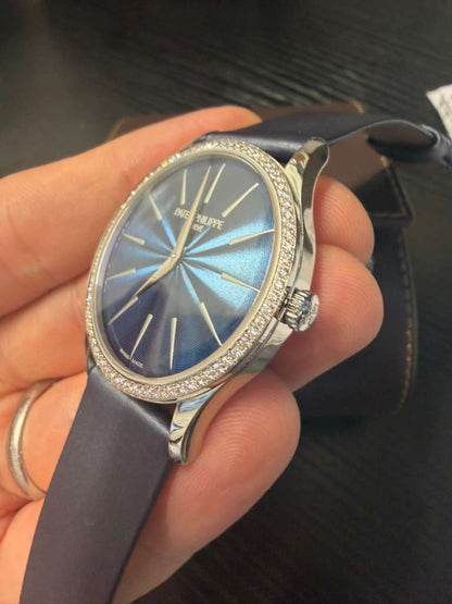 Patek Philippe Calatrava - 35 MM - White Gold - 4997/200G-001