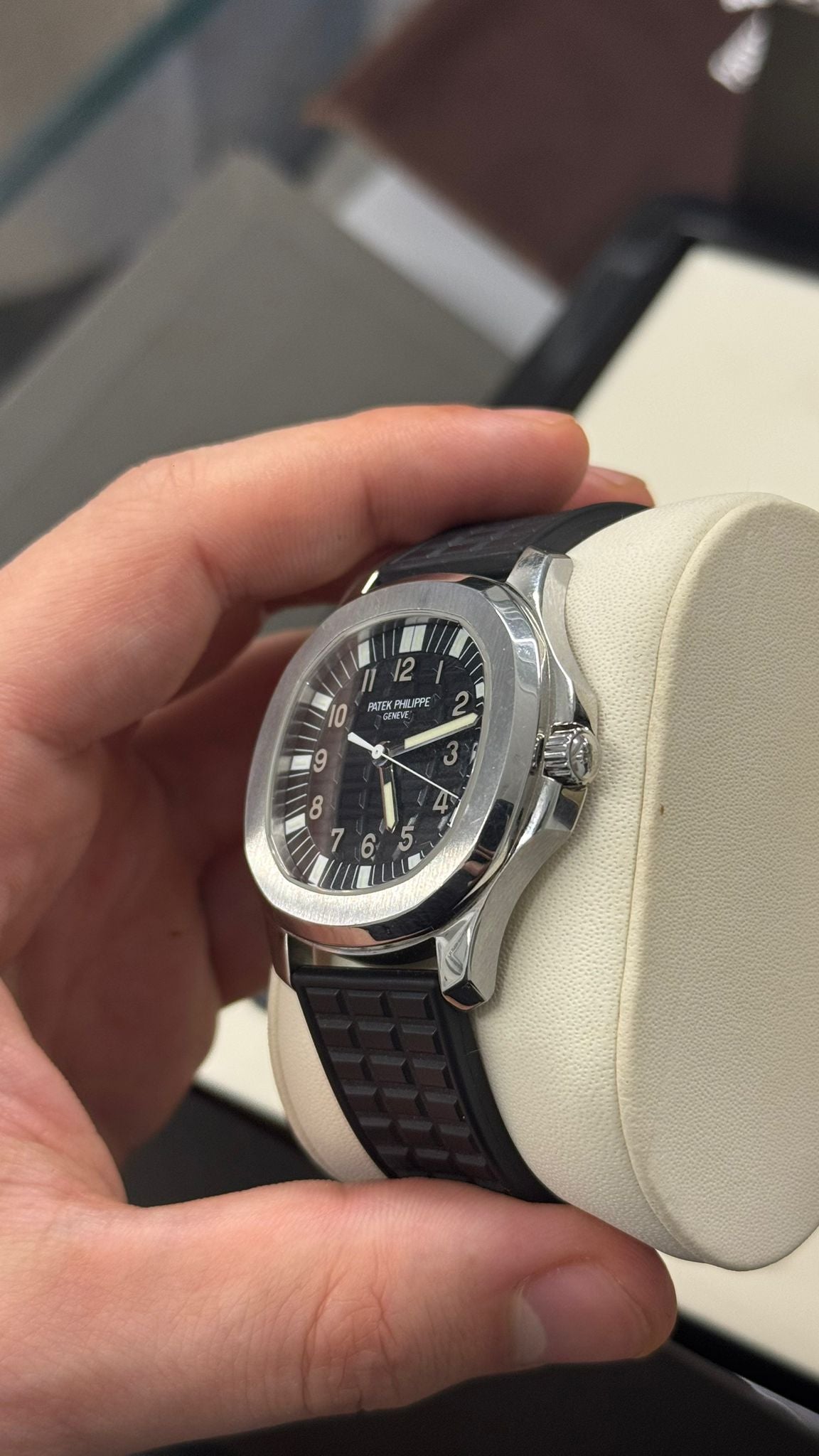 Patek Philippe Aquanaut - 37 MM - Steel - 5065A-001