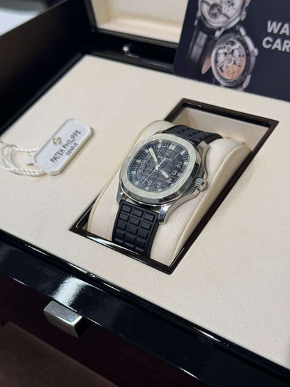 Patek Philippe Aquanaut - 36 MM - Steel - 5066A-001