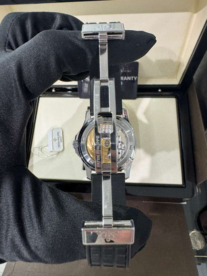 Patek Philippe Aquanaut - 36 MM - Steel - 5066A-001