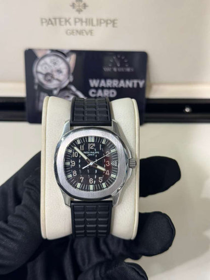 Patek Philippe Aquanaut - 36 MM - Steel - 5066A-001