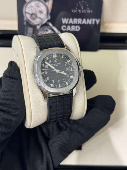 Patek Philippe Aquanaut - 36 MM - Steel - 5066A-001