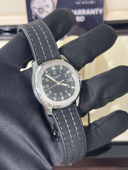 Patek Philippe Aquanaut - 36 MM - Steel - 5066A-001