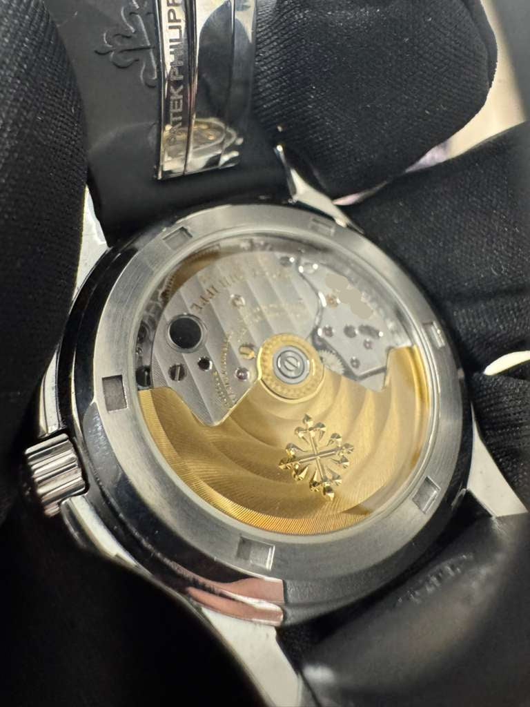 Patek Philippe Aquanaut - 36 MM - Steel - 5066A-001